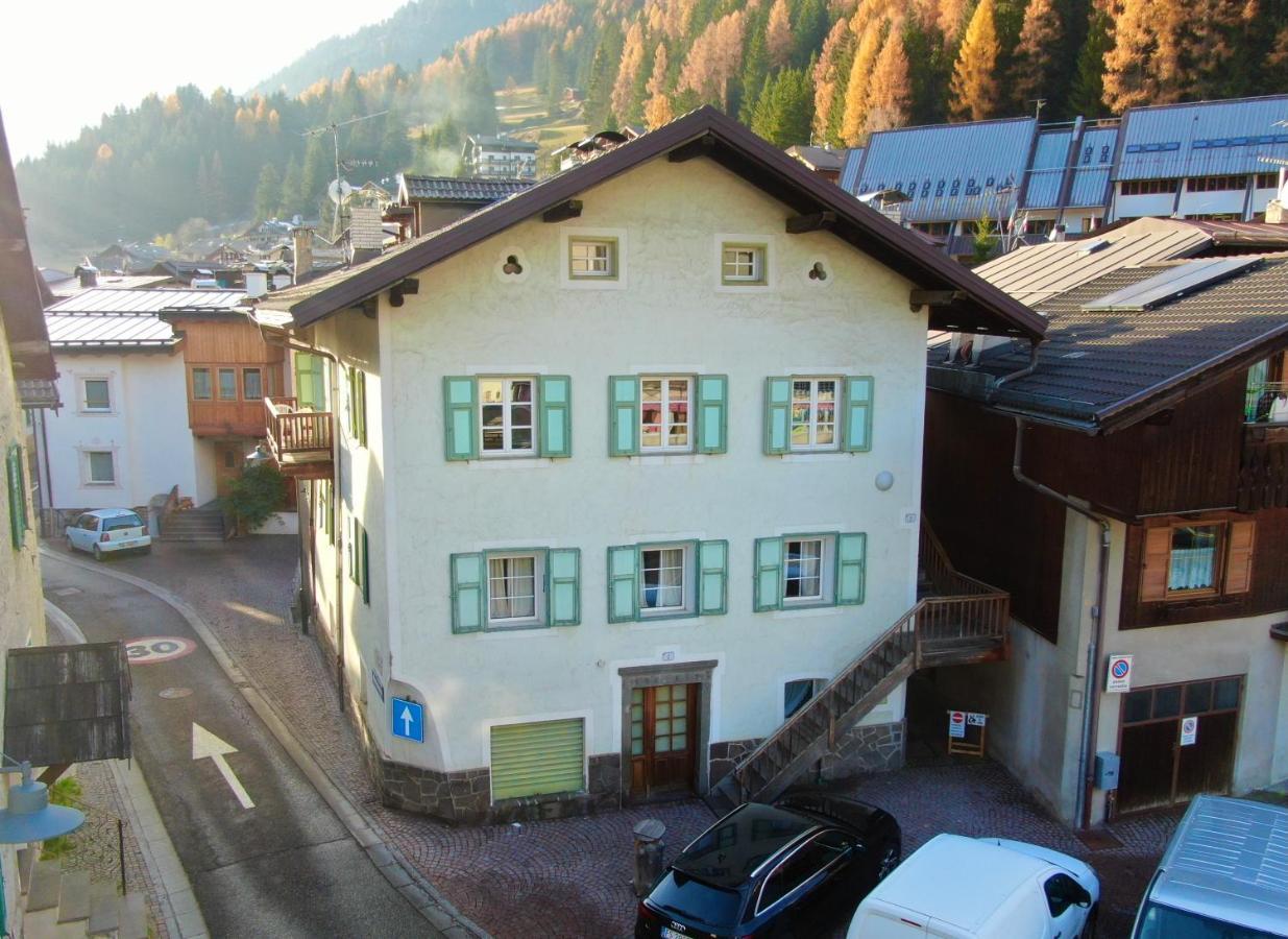 Appartamento Vernelia By Ama Val Di Fassa Кампитело ди Фаса Екстериор снимка